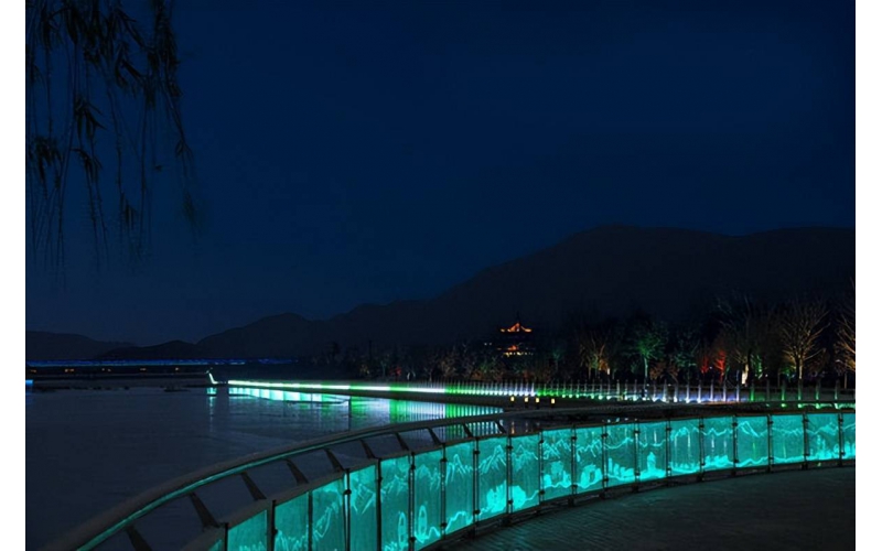 山東原實(shí)科技發(fā)展有限責(zé)任公司：夜景亮化，樓體亮化，景觀照明亮化設(shè)計(jì)是什么？